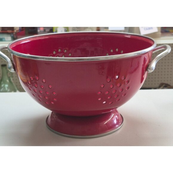 Red Enamel Colander With Handles & Base - Picture 1 of 7